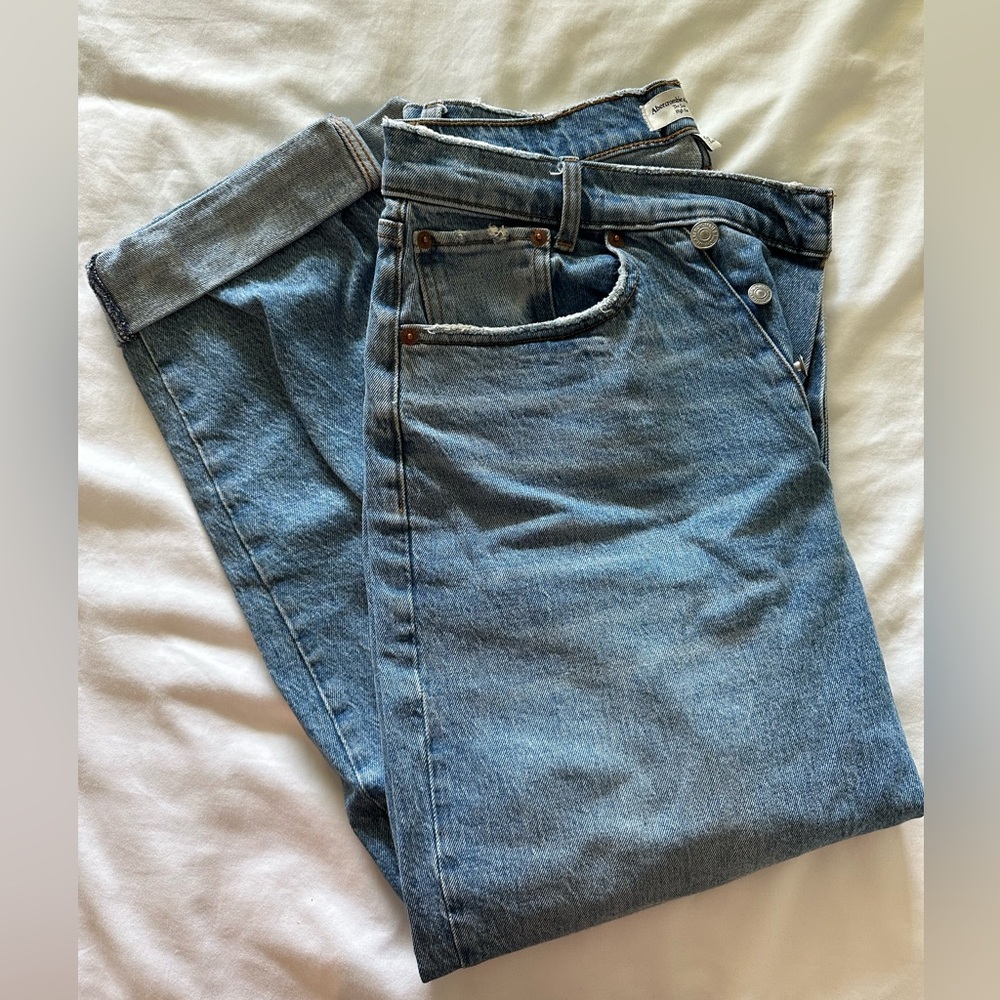 Abercrombie & Fitch Curve Love The Dad High Rise